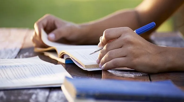 جدول برنامه‌ریزی تیزهوشان